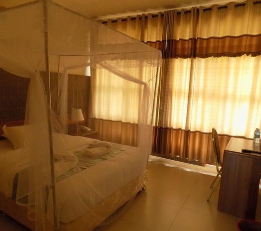 Kalya Courts Hotel
