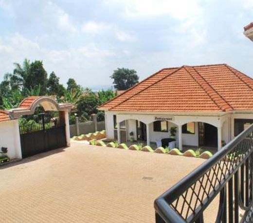 Mowicribs Hotel and Spa