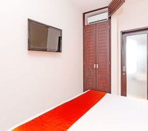 ZEN Rooms Kuta Theater