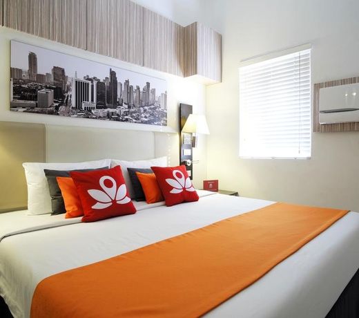 ZEN Rooms Adriatico Street