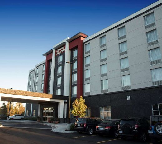 HMPTN Ste Thunder Bay