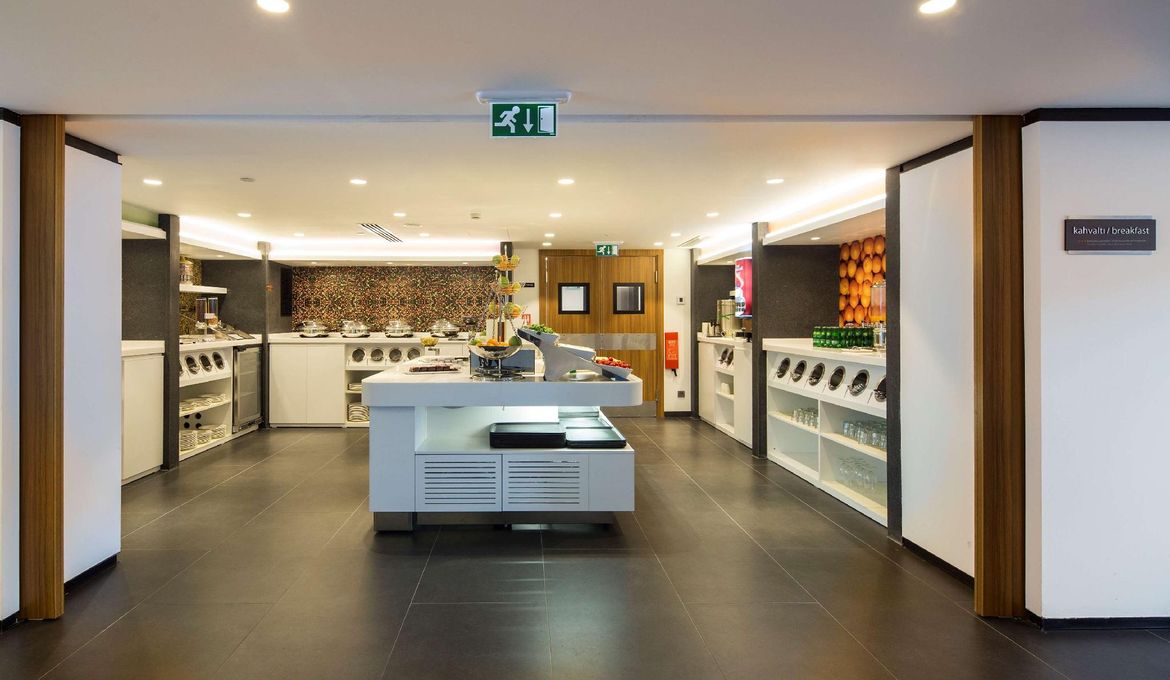 Hampton by Hilton Istanbul Kurtkoy