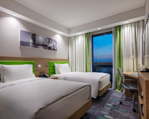 Hampton by Hilton Istanbul Zeytinburnu - Стамбул - фото 2