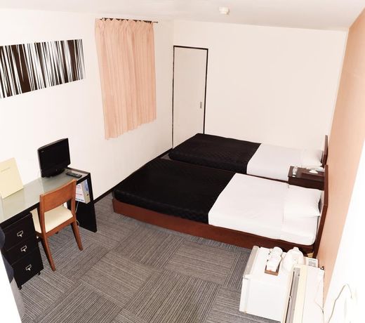 Sakura Hotel Oami