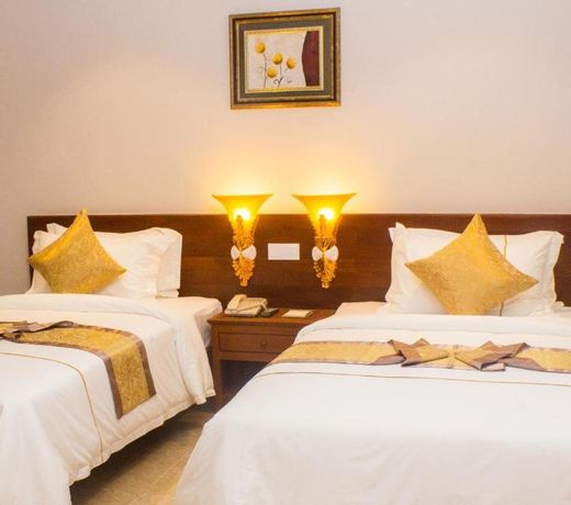 Dyvith Hotel