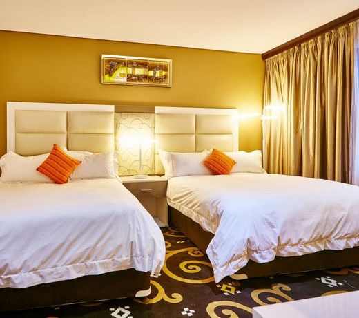 Palm Continental Hotel
