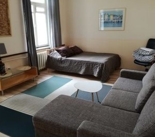 25 Hours Hostel