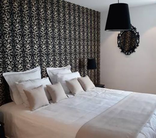 Table et chambre particulière