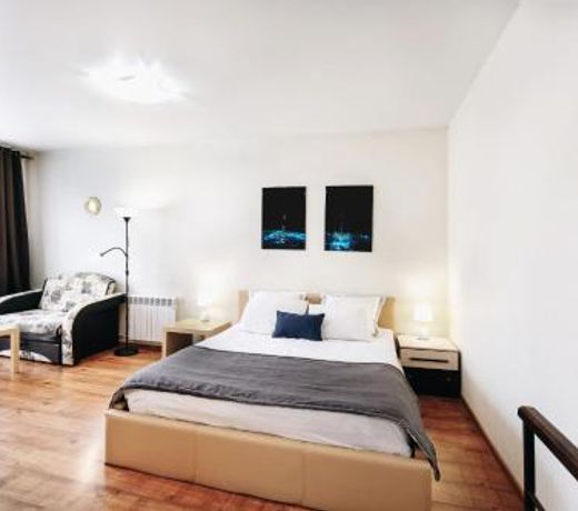 Apartment on Nogradskaya 7a