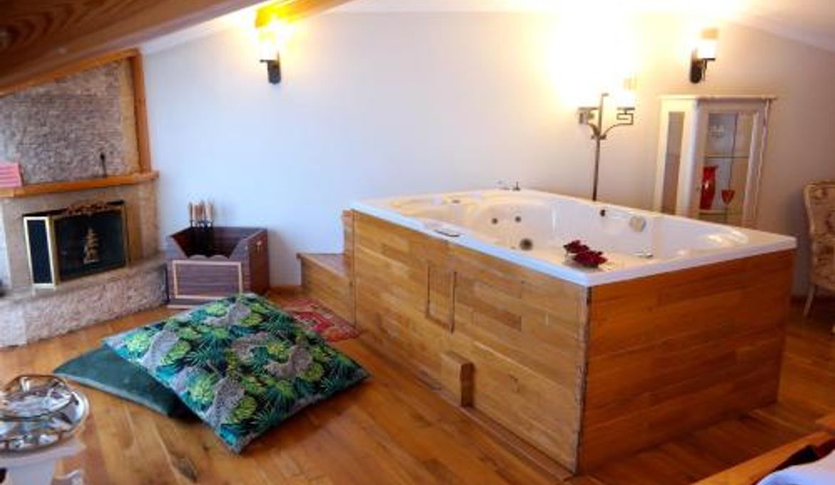Asiklar Butik Otel