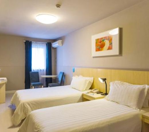 Jinjiang Inn Select Dalian Youhao Square