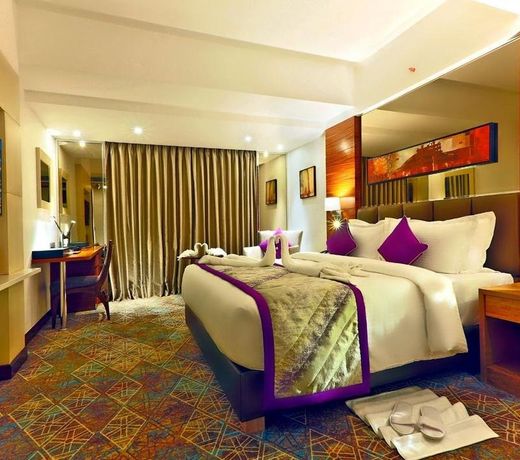 Hotel Madin