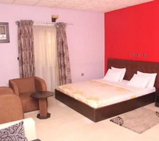 Kriscane Suites