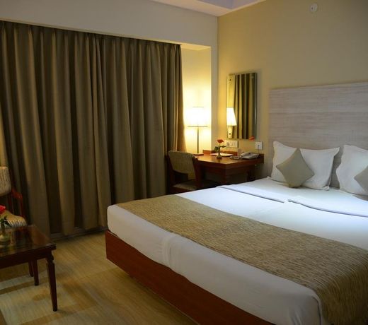 Hotel Rajmahal