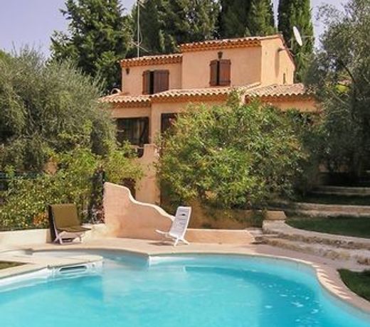 Appartement d'une chambre avec piscine privee jardin clos et wifi a Peymeinade