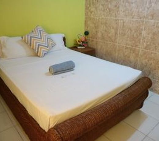 Centillo Travellers Inn