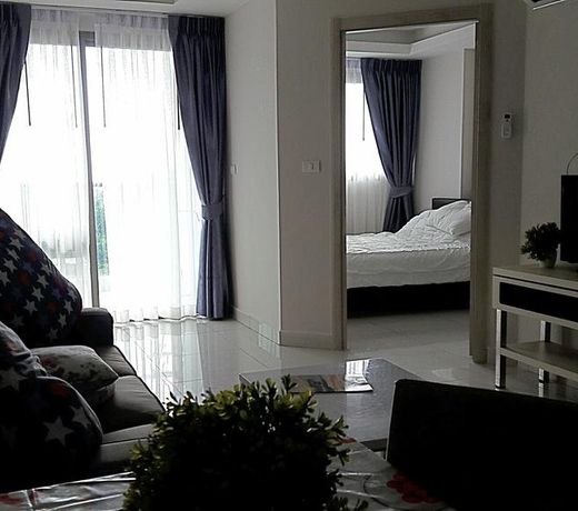 Laguna Beach Resort by Pattaya Sunny Rentals
