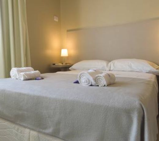 Alhambra Inn Hotel