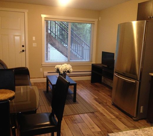 Secluded Private Entry Suite