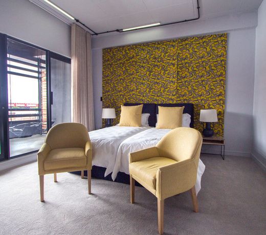 Hallmark Hotel by BON Hotels
