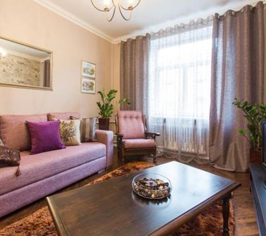 Apartment on ploshad Pobedi