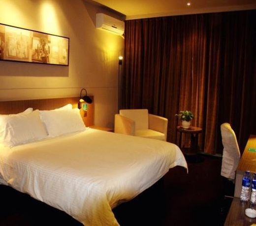 Jinjiang Inn Select Zhenzhou Dongfeng Road Technology Market