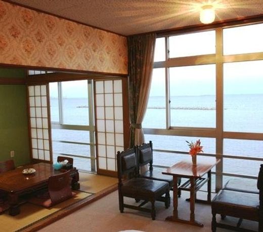Tsuruya Hotel