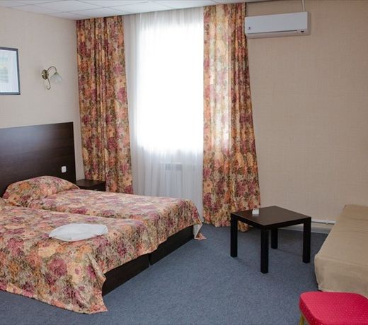 Aura Hotel-ZURO