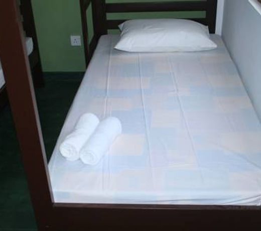 Self Cate Luxury Hostel