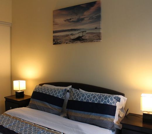 Custom-Made Luxury Suite-By Elite Suites