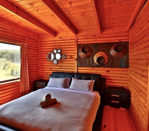 Bruny Island Lodge