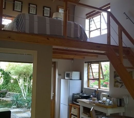 Theebos Anneline's Self Catering Apartments