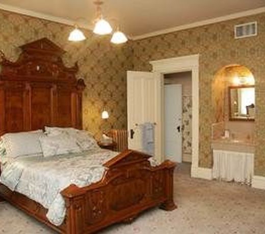 The Grand Anne Bed and Breakfast
