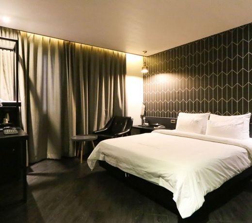2 Heaven Hotel Nampo
