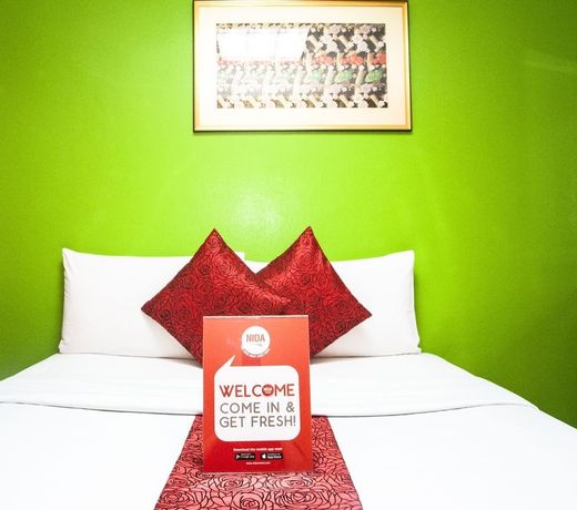 NIDA Rooms Sathorn 170 Embassy