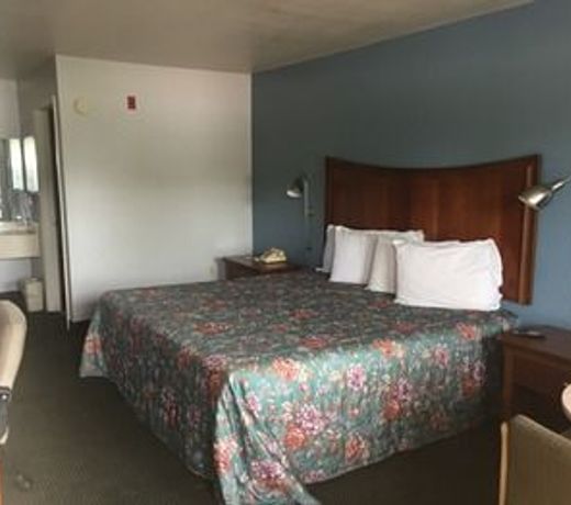 Sunset Inn