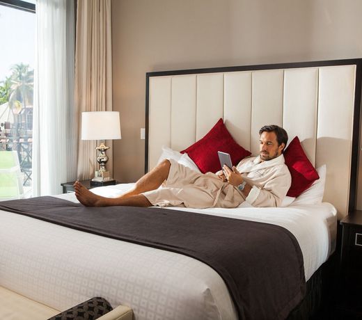 CLUB LEVEL SUITES AT INN ON THE FIFTH