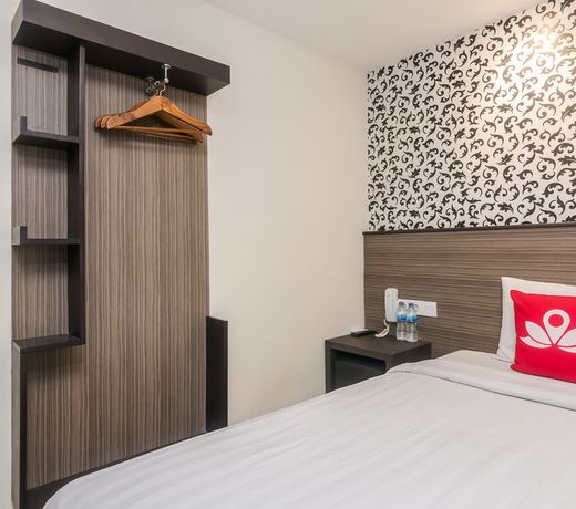 ZEN Rooms Basic Kuta Central Park 2