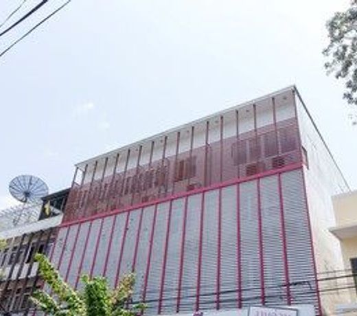 ZEN Rooms Damrongrak Road