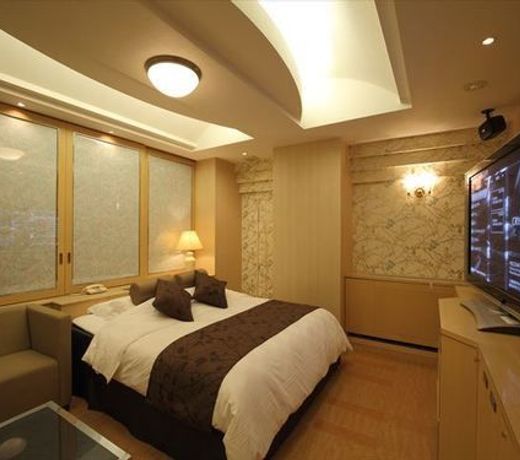 HotelÂ·Leon Kanayama