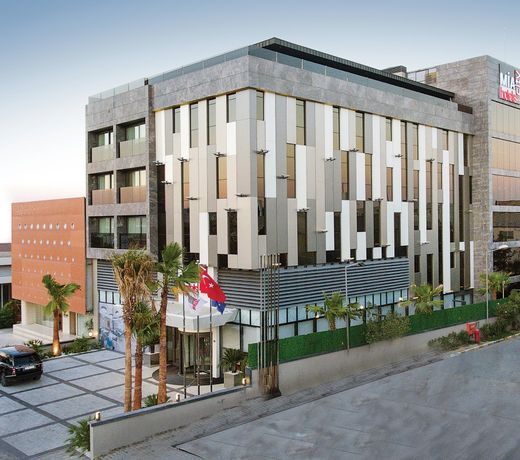 Mia City Hotel