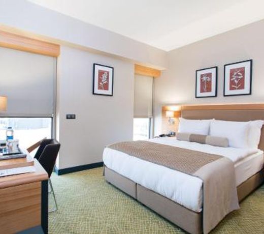 Mia City Hotel