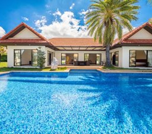 DaVinciÂ PoolÂ VillaÂ Pattaya, 8 Bedrooms, Karaoke