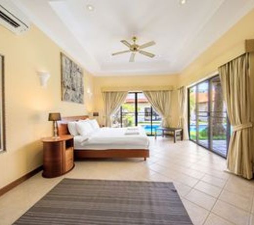 DaVinciÂ PoolÂ VillaÂ Pattaya, 8 Bedrooms, Karaoke