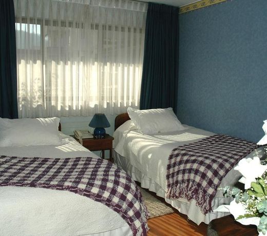 HOTEL BAYERN