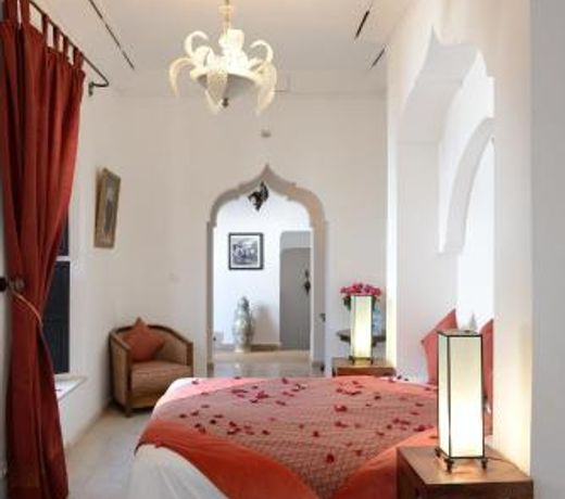 Riad Azzar