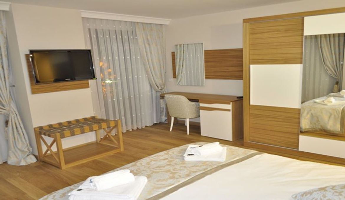 Shah Inn Hotel