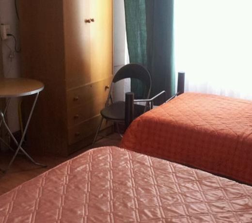 RESIDENCIAL PLAZA ITALIA