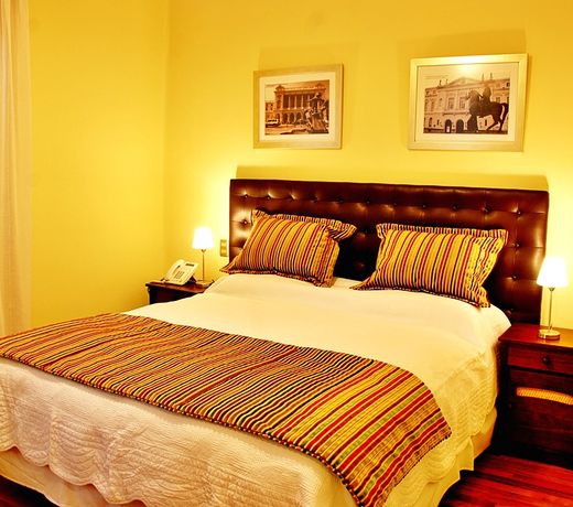 Oporto Hotel