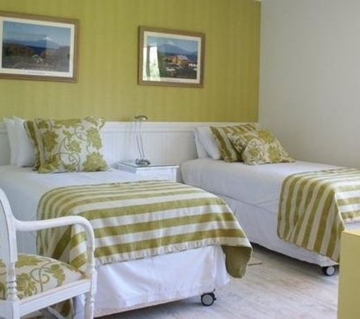 BRUNO'S BOUTIQUE BED & BREAKFAST